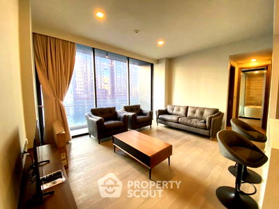 คอนโดให้เช่า : คอนโด 2-ห้องนอน ที่ เซเลส อโศก ใกล้ MRT สุขุมวิท (ID 512901)