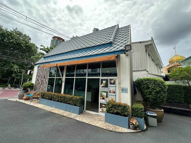 รูป 11 จอดรถ เจริญกรุง 68-77 จันทน์ ให้เช่าร้าน cafe 1 นอน 2 น้ำ 38ตร.ม. BTS สะพานตากสิน 1.2 กม. ทำเลดี เอเชียทีค 950ม - รูปที่ 8/8