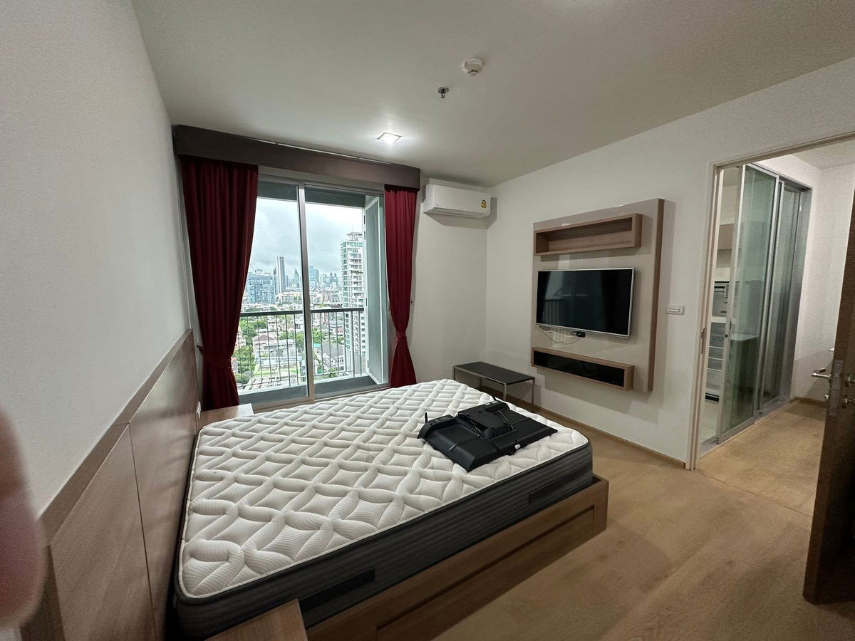 picture #R5191 Condo for rent RHYTHM Phahon-Ari - 2/9