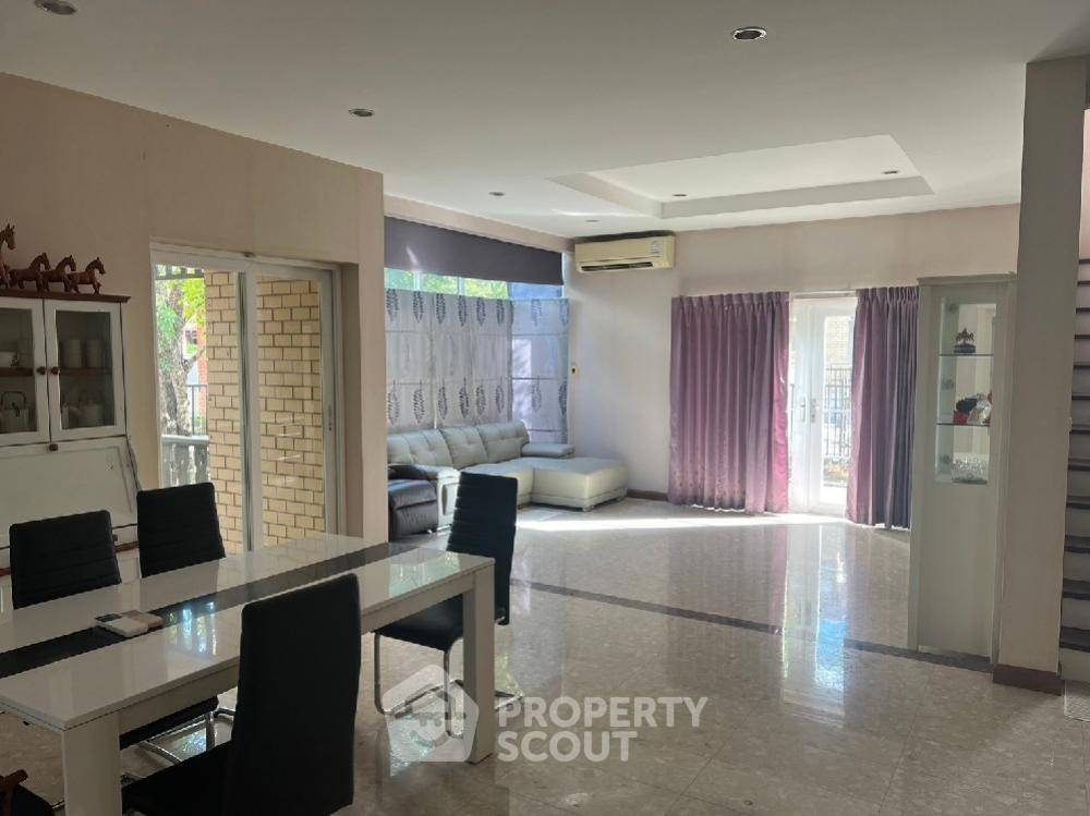 picture 4-BR House in Chorakhe Bua (ID 1448735) - 3/18
