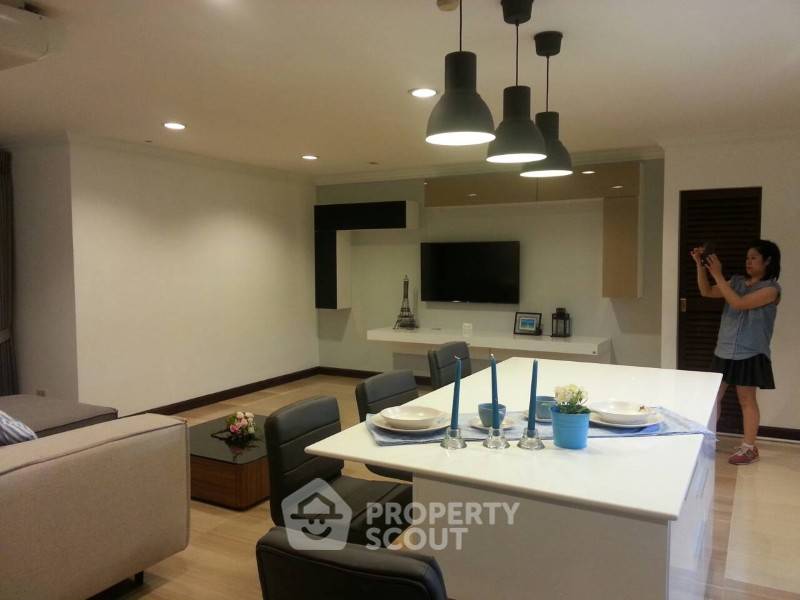 picture 3-BR Condo at Richmond Palace Condominium near BTS Phrom Phong (ID 1802039) - 1/38