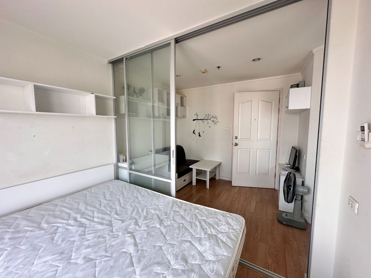 picture ðĨ Urgent sale! Condo Lumpini Ville Chaengwatthana - Pakkret Special price only 1,200,000 baht - 1/18