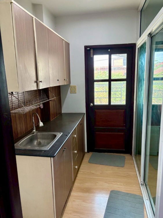 รูป [ For Sale ] ขายด่วนคอนโดบางแสน เดอะรูม 2 ( The Room 2 condo ) ไม่ถึงล้าน แต่งครบ สภาพดี ใกล้ ม. บูรพา ถูกสุดในโครงการ  - รูปที่ 8/10
