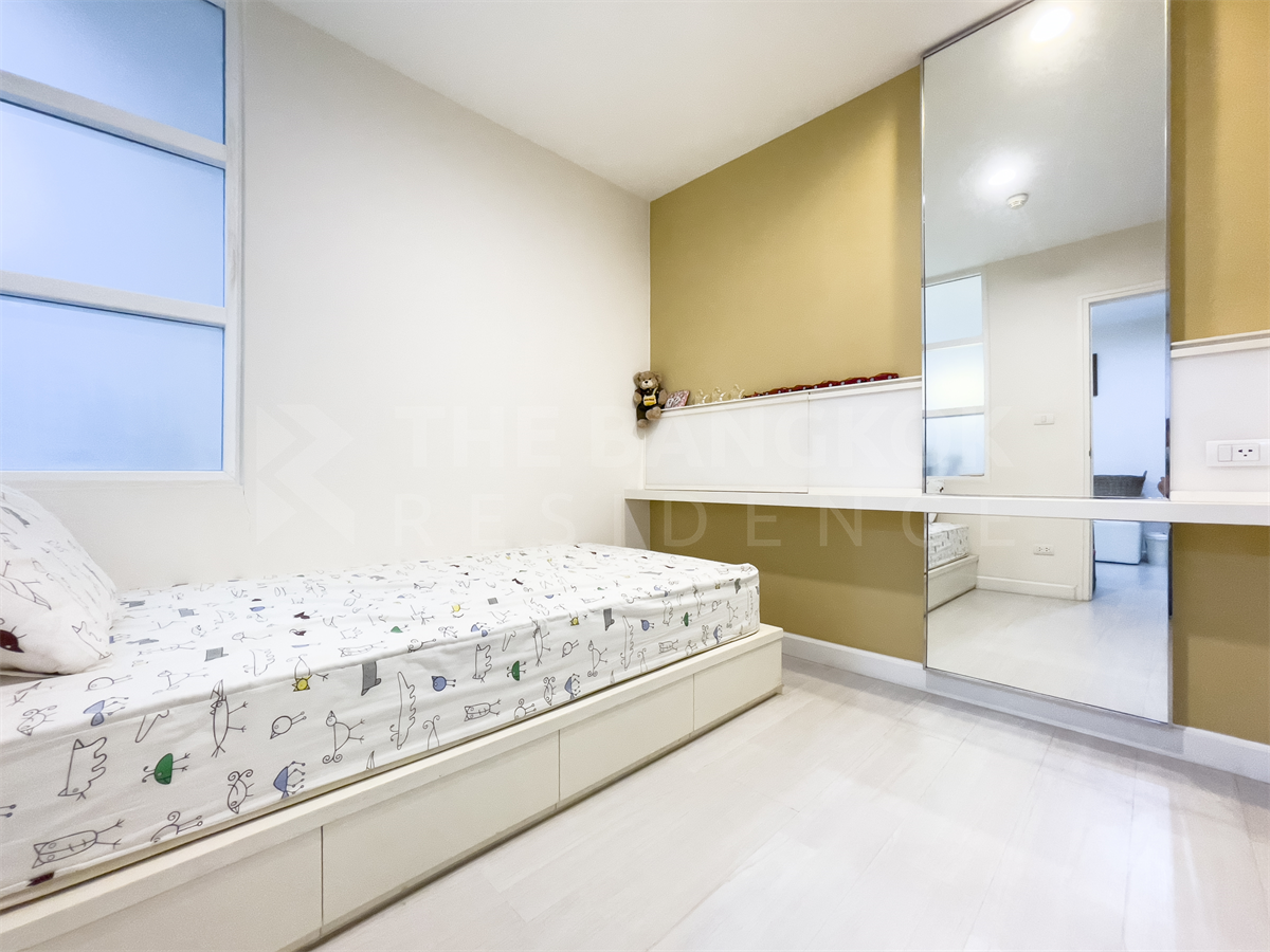 picture The Bangkok Sathorn-Taksin near BTS Krung Thonburi Luxury Unit, Ready for You Without the Wait - 8/10
