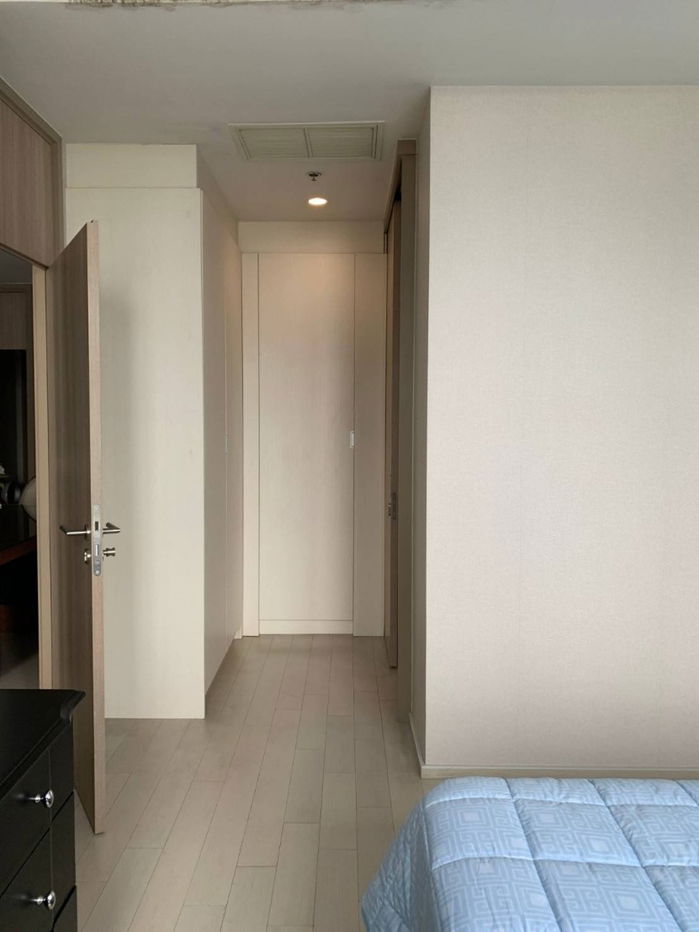picture ● Prime Location ● Tower B, 20+ Floor | 2 Bedroom, 75.45 sq.m. | Condo skywalk connect to BTS ploenchit and Central Embassy. - 5/11