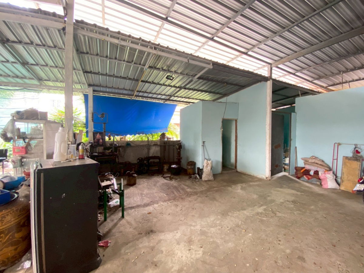 picture Urgent sale, land, Soi Thian Talay 20, land size 150 sq m, good location near community and industry, suitable for building a house. - 5/12
