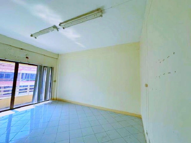 picture Dohome MapTaPhut Rayong 1.4km. Lotus MapTaPhut Rayong 400m. For rent 2 commercial buildings 3-storey - 7/8