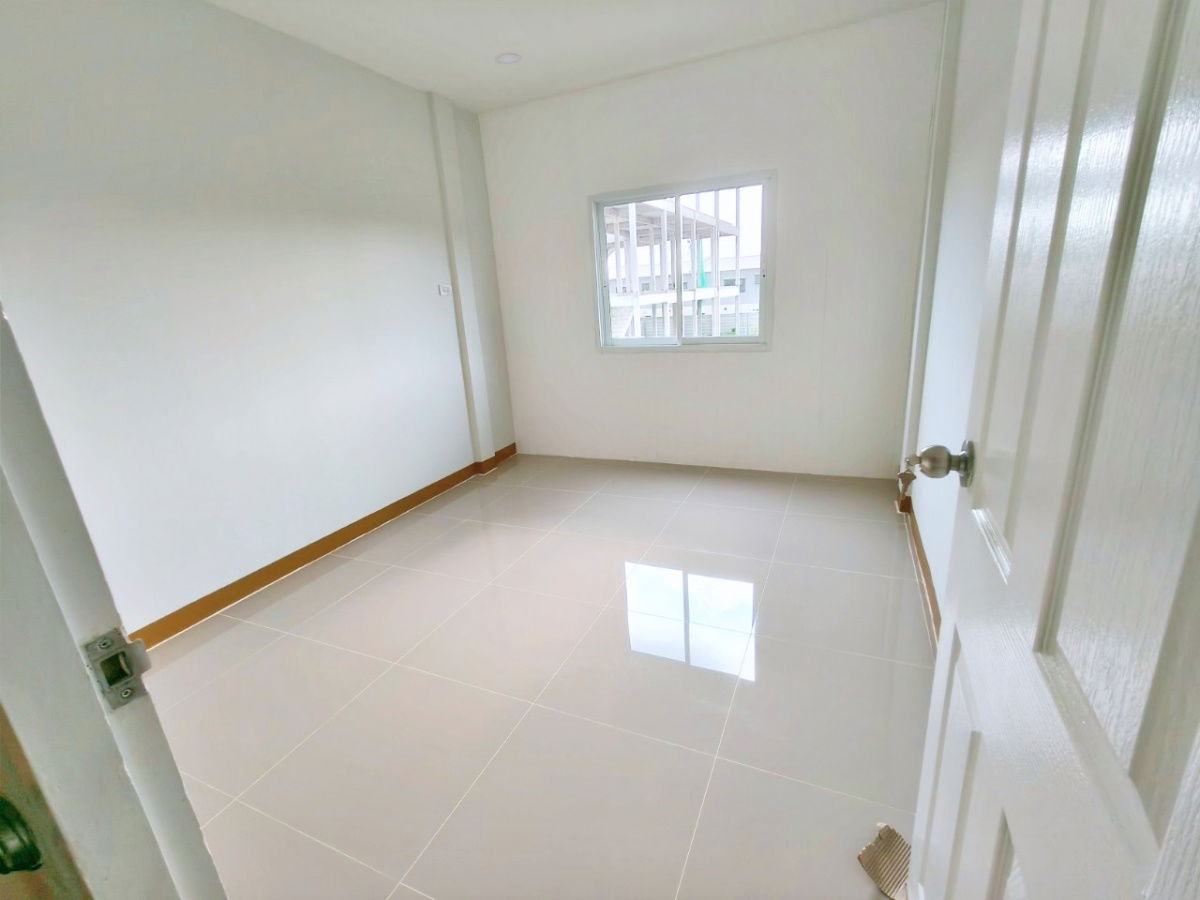 รูป ทาวน์เฮ้าส์ 2 ชั้น หมู่บ้านณัฐกานต์ สายไหม 64รีโนเวทใหม่ พร้อมอยู่   ใกล้ สนามบินดอนเมือง รถไฟฟ้า BTS สายสีเขียว รพ.ภูมิพล - รูปที่ 10/13