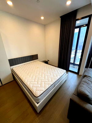 Condos for sale : Ashton Chula Silom【𝐒𝐄𝐋𝐋 & 𝐑𝐄𝐍𝐓】🔥Dark and calm tones, premium materials, every piece feels solid🔥 Contact Line ID: @hacondo