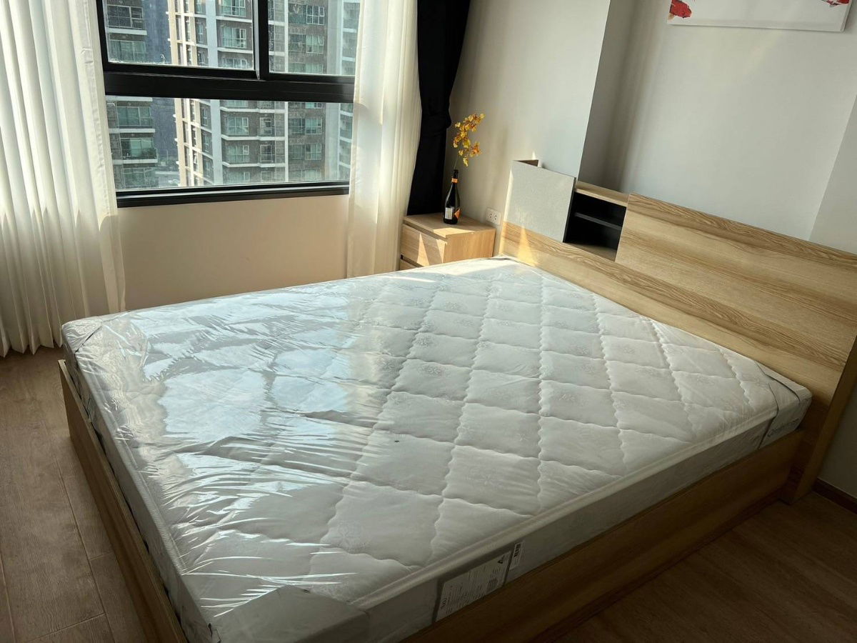 picture Condo For Rent!!Ideo Rama9 Asoke - 4/12
