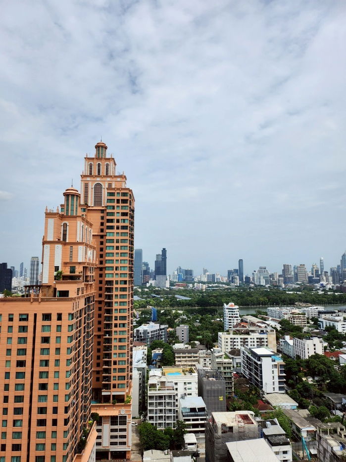 รูป ให้เช่าคอนโด Park Origin Phrom Phong ใกล้ BTS พร้อมพงศ์ 60,000 บาท รหัสทรัพย์: RS855 - รูปที่ 1/11