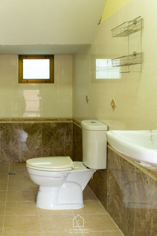 picture House for rent near Daratevi hotel - 10/11