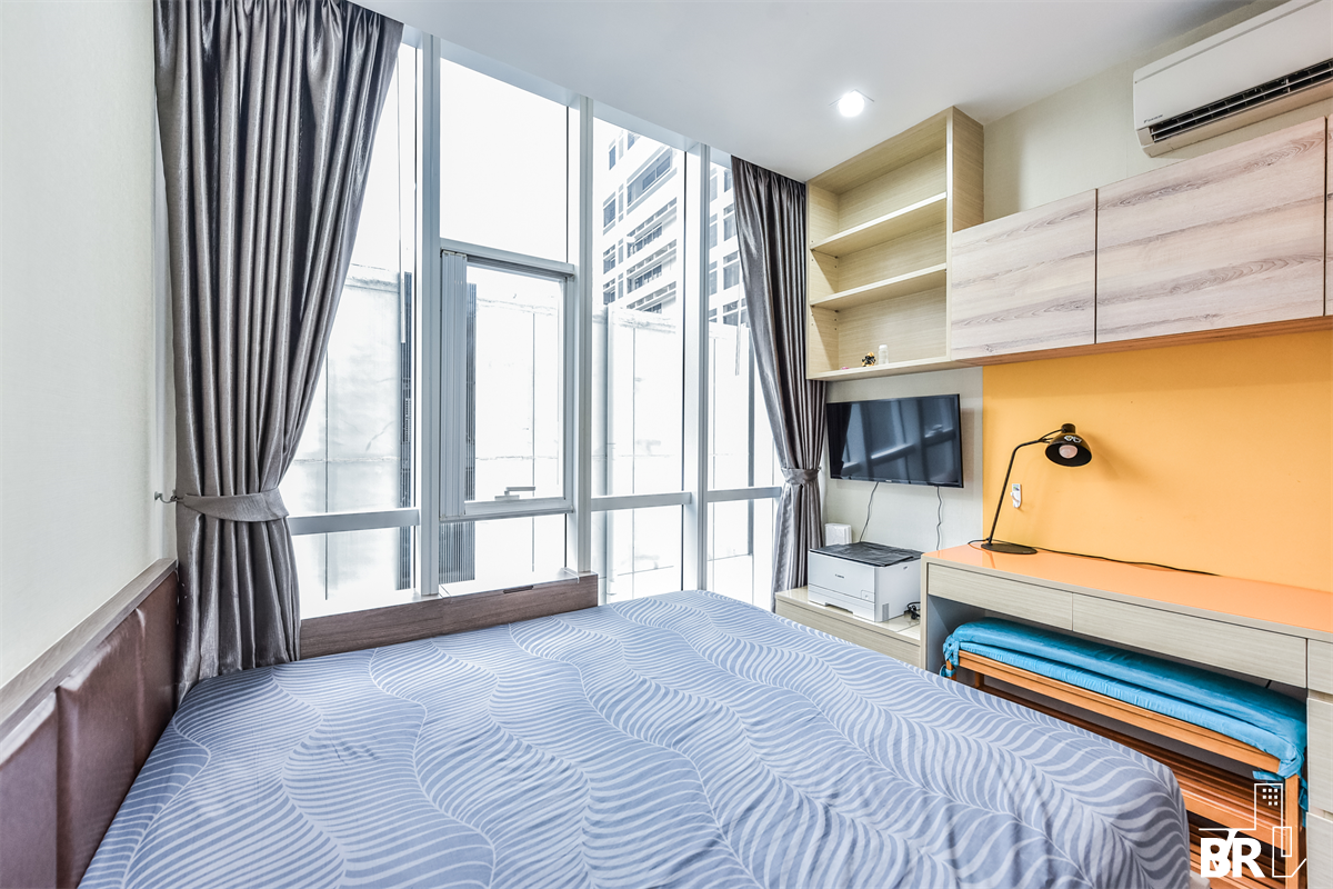 picture The Room Sathorn - TanonPun The Privilege of Luxury in an Economic Hub Location near BTS Surasak - 7/10