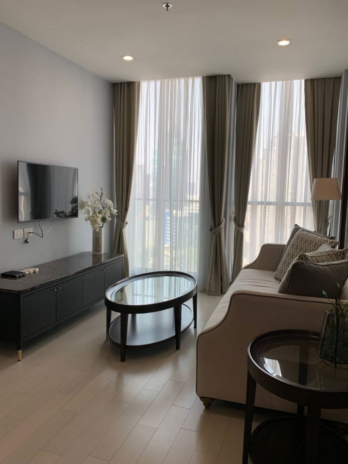 picture ● Prime Location ● Tower B, 20+ Floor | 2 Bedroom, 75.45 sq.m. | Condo skywalk connect to BTS ploenchit and Central Embassy. - 1/11