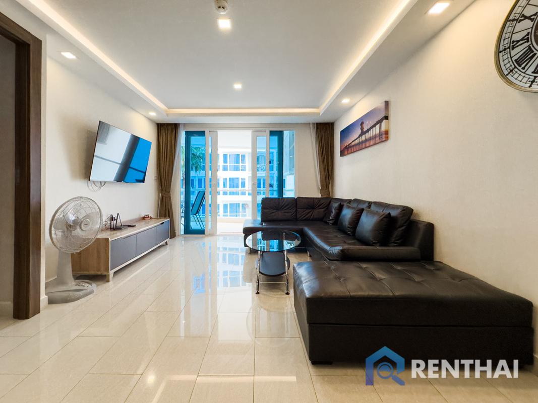 picture Fully furnished Grand Avenue Residence Pattaya condominium is available for only 5.99 million baht, offering a beautiful pool view. - 7/25