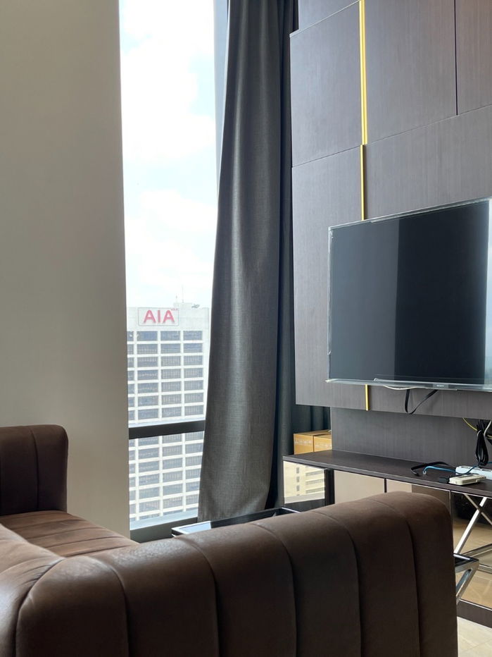 picture Ashton Silom | BTS Chong Non Si - 10/16
