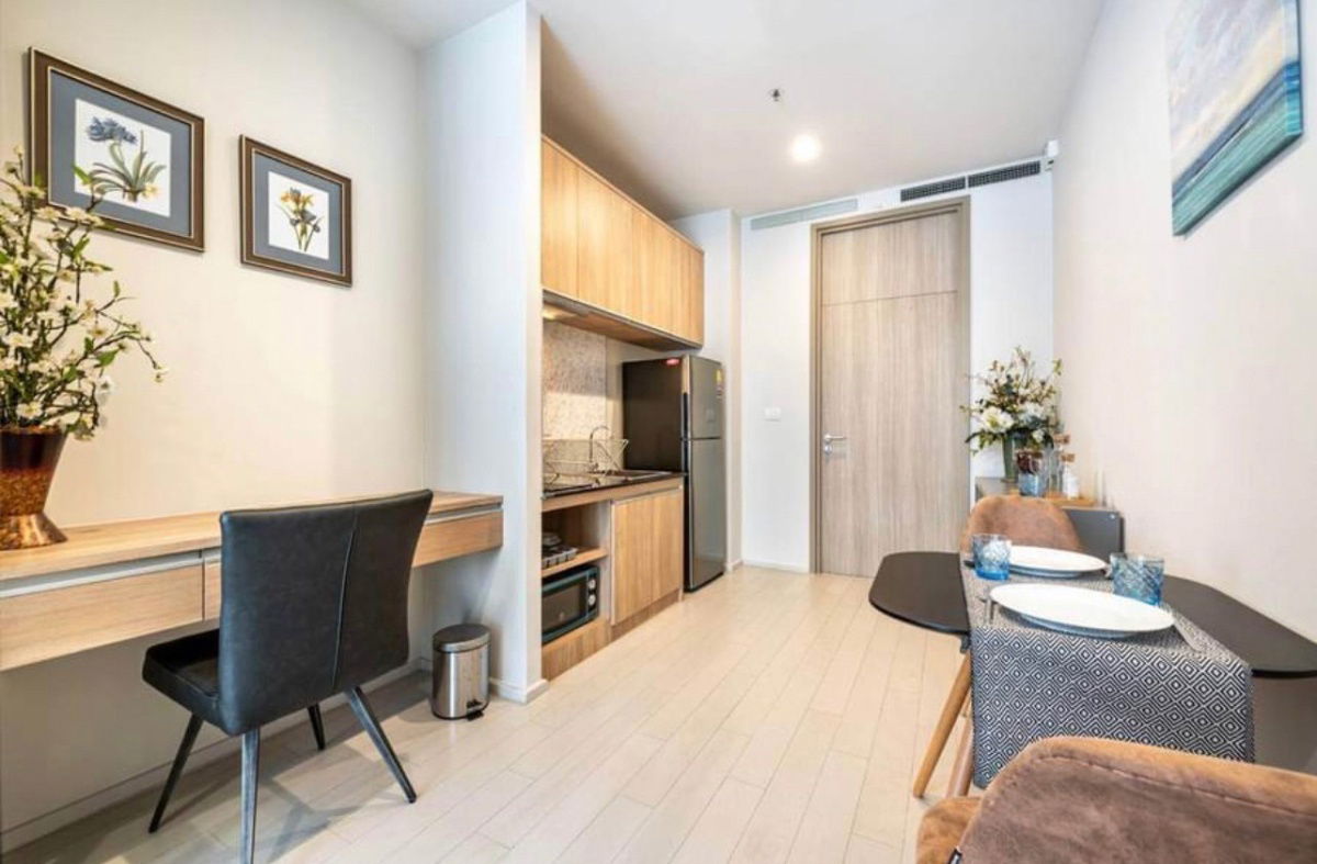 picture ♢ Rare Unit ♢ Tower C, 15+ Floor | 1 Bedroom, 42.58 sq.m. | Condo skywalk connect to BTS ploenchit and Central Embassy. - 3/8