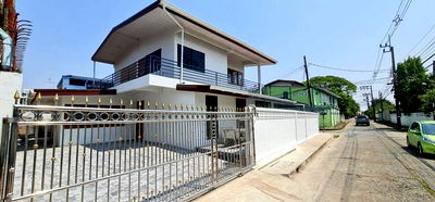 Houses for rent เกษตร : Detached House For Rent Senaniwet Village Bangkok