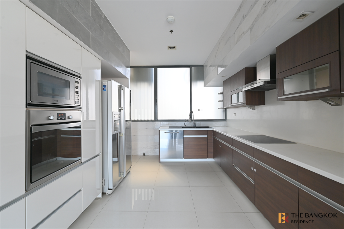 picture Domus 16,18 near BTS Asok Ultimate Luxury Lifestyle with Convenience - 5/10