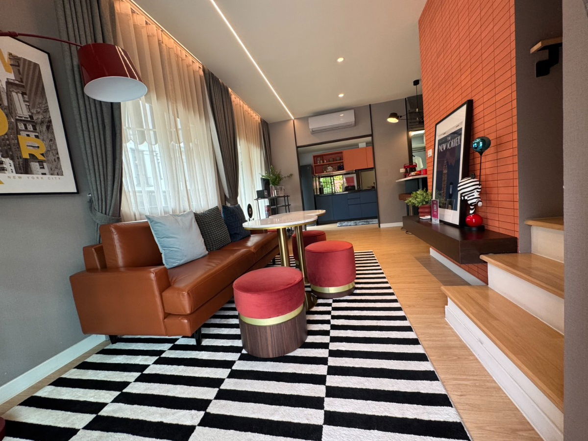 รูป ขายบ้านตัวอย่างพร้อมตกแต่ง🏡ทาวน์โฮมใหม่ พร้อมอยู่ สิริ ลาดพร้าว 101 📍 - รูปที่ 4/15