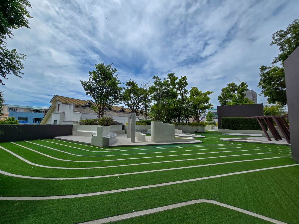 รูป คอนโดมือสอง วิวทะเล(luxury) บนเขาพระตำหนัก ราคาเริ่มต้น(4,500,000) - รูปที่ 19/30