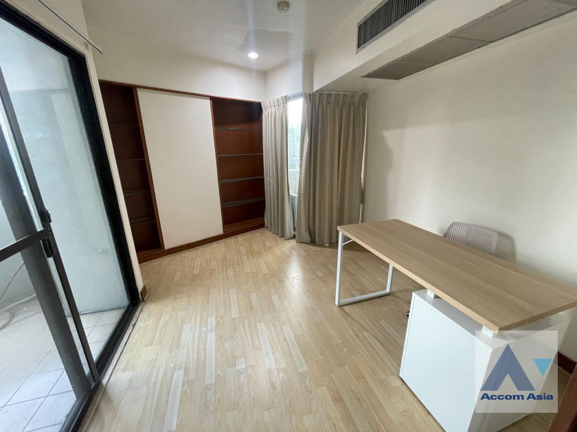 รูป 🔼🔽 AccomA 📩 Pet friendly 2 BR Condominium @Fifty Fifth Tower (AA15973) - รูปที่ 13/15