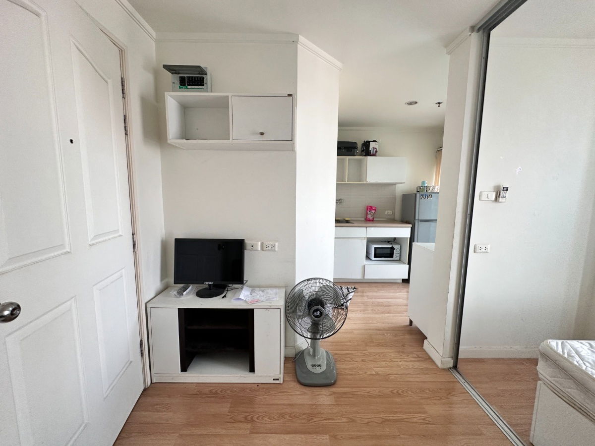 picture ðĨ Urgent sale! Condo Lumpini Ville Chaengwatthana - Pakkret Special price only 1,200,000 baht - 10/18