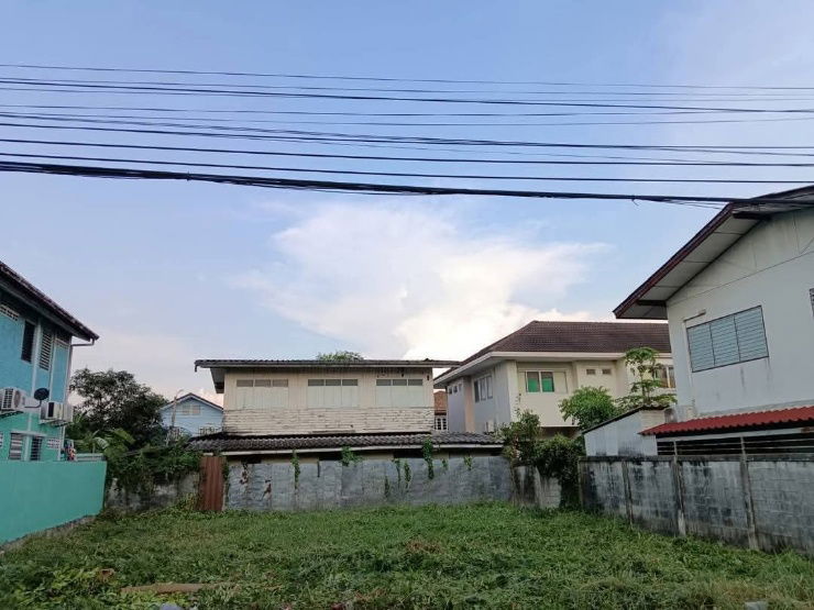 รูป ขายที่ดิน ใกล้รถไฟฟ้าสายสีชมพู -สถานีตลาดมีนบุรี - รูปที่ 1/2