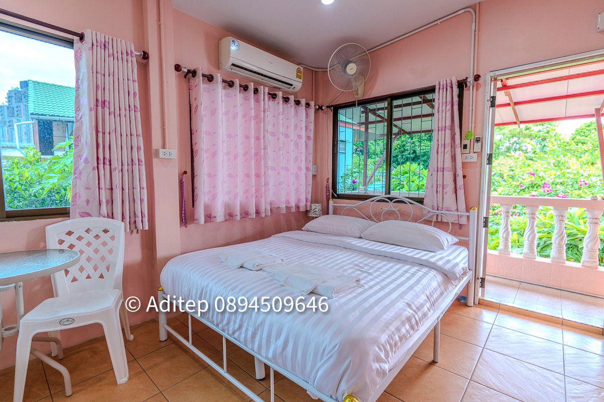 รูป ขายด่วน! บ้านเดี่ยว 154 ตรว. พร้อมกิจการโฮมสเตย์มีใบอนุญาต สร้างรายได้ทันที! เดินถึง MRT สิรินธร 500 ม. ใกล้สะพานซังฮี้ - รูปที่ 18/26