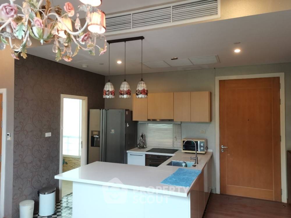 picture 2-BR Condo at Wind Ratchayothin near BTS Ratchayothin (ID 1361590) - 12/14