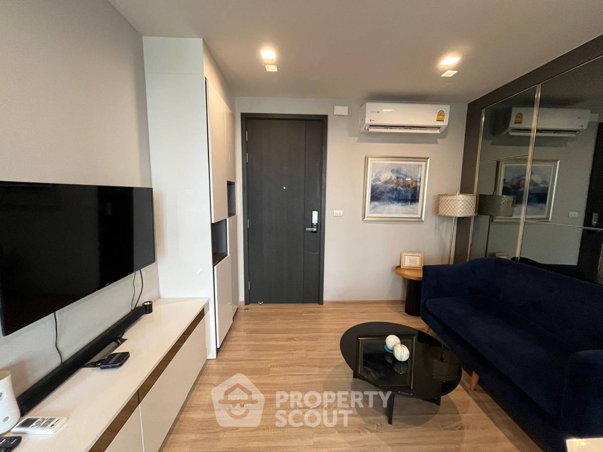 picture 1-BR Condo at The Base Garden Rama 9 near ARL Ramkhamhaeng (ID 2055239) - 1/12