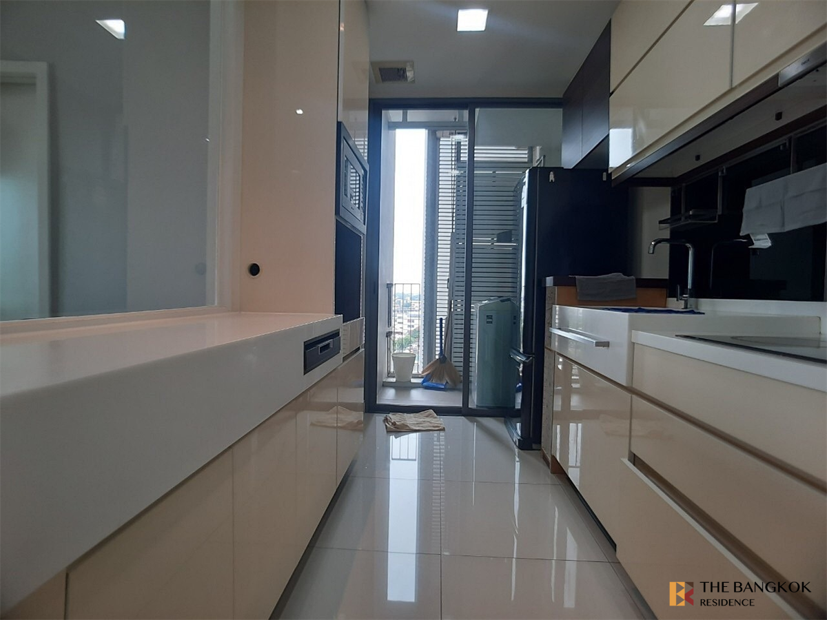 picture The Room Sukhumvit 62 Ultimate Luxury Lifestyle with Convenience near BTS Punnawithi - 9/10
