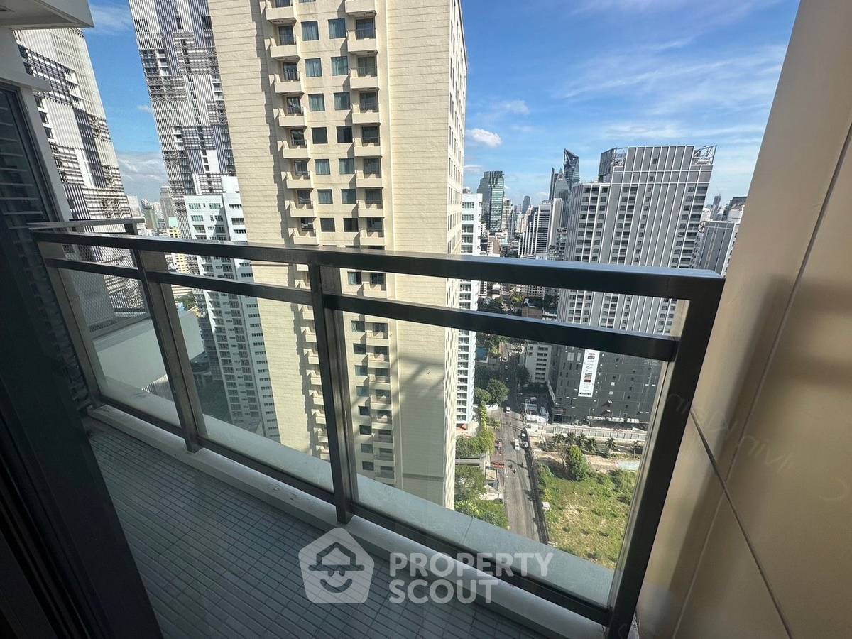 picture 3-BR Condo at Bright Sukhumvit 24 Condominium near BTS Phrom Phong (ID 2159196) - 7/28