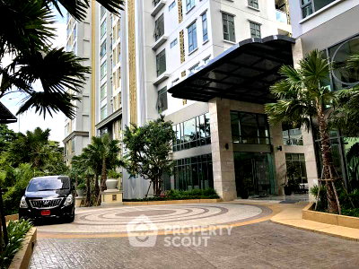 Condos for sale : 1-BR Condo at Mayfair Place Sukhumvit 50 near BTS On Nut (ID 2207844)