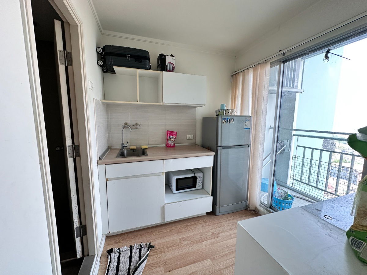 picture ðĨ Urgent sale! Condo Lumpini Ville Chaengwatthana - Pakkret Special price only 1,200,000 baht - 8/18