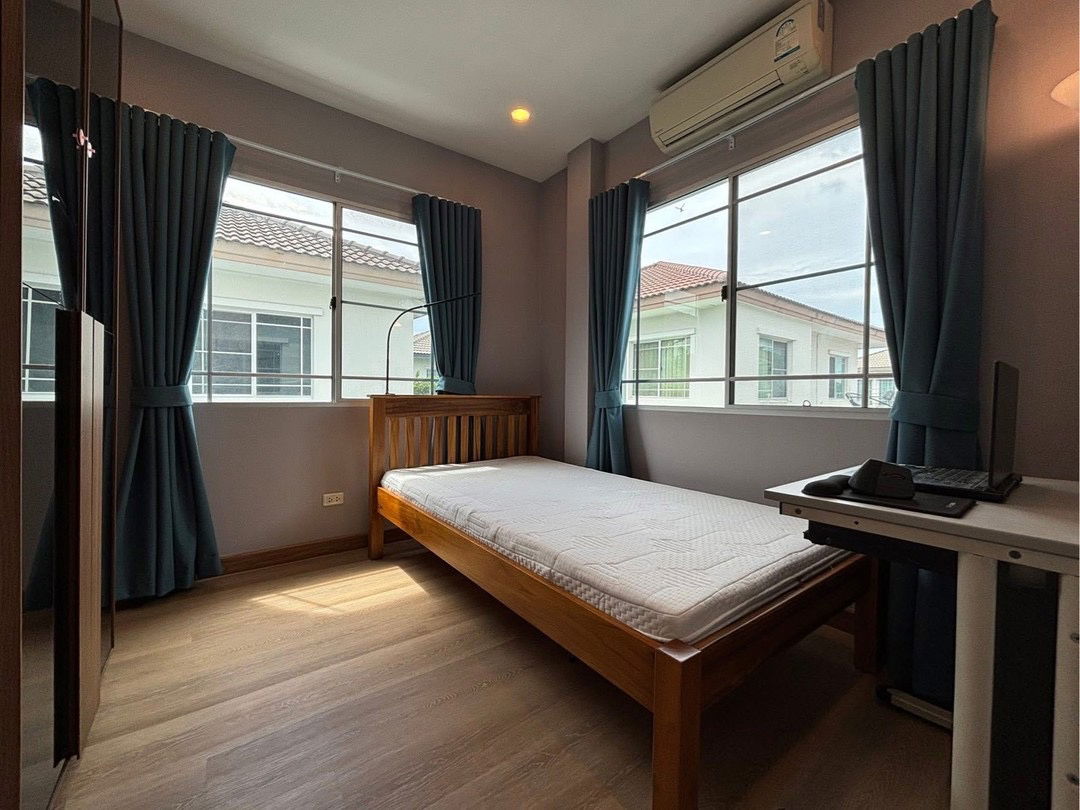 รูป ให้เช่าบ้านเดี่ยว มัณฑนา 2 วงแหวน–อ่อนนุช ใกล้เมกาบางนาบ้านหัวมุม เลี้ยงสัตว์ได้ เฟอร์นิเจอร์ครบ รีโนเวทใหม่ทั้งหลัง ค่าเช่า 65,000 บาท/เดือน - รูปที่ 19/20