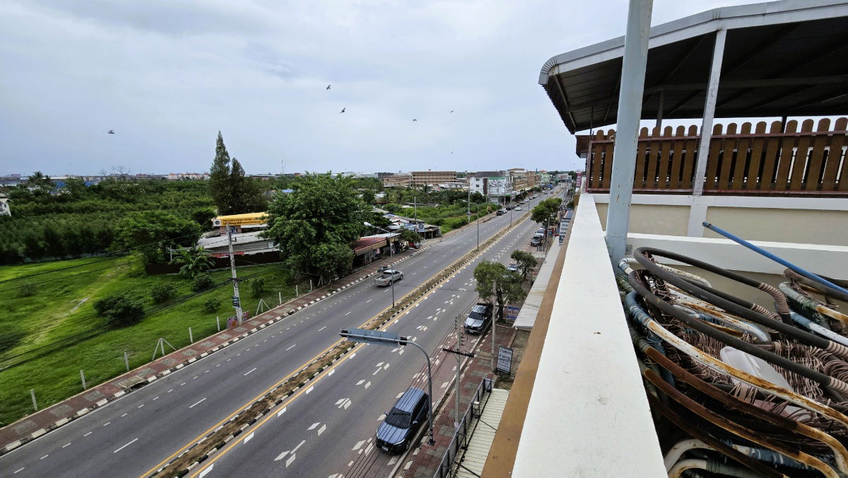picture 4-Storey Commercial Building with Rooftop for Sale – 22.7 Sq. Wah Located directly on Charoen Chomprida Road (Rural Highway 3023), Maeklong,  - 16/19