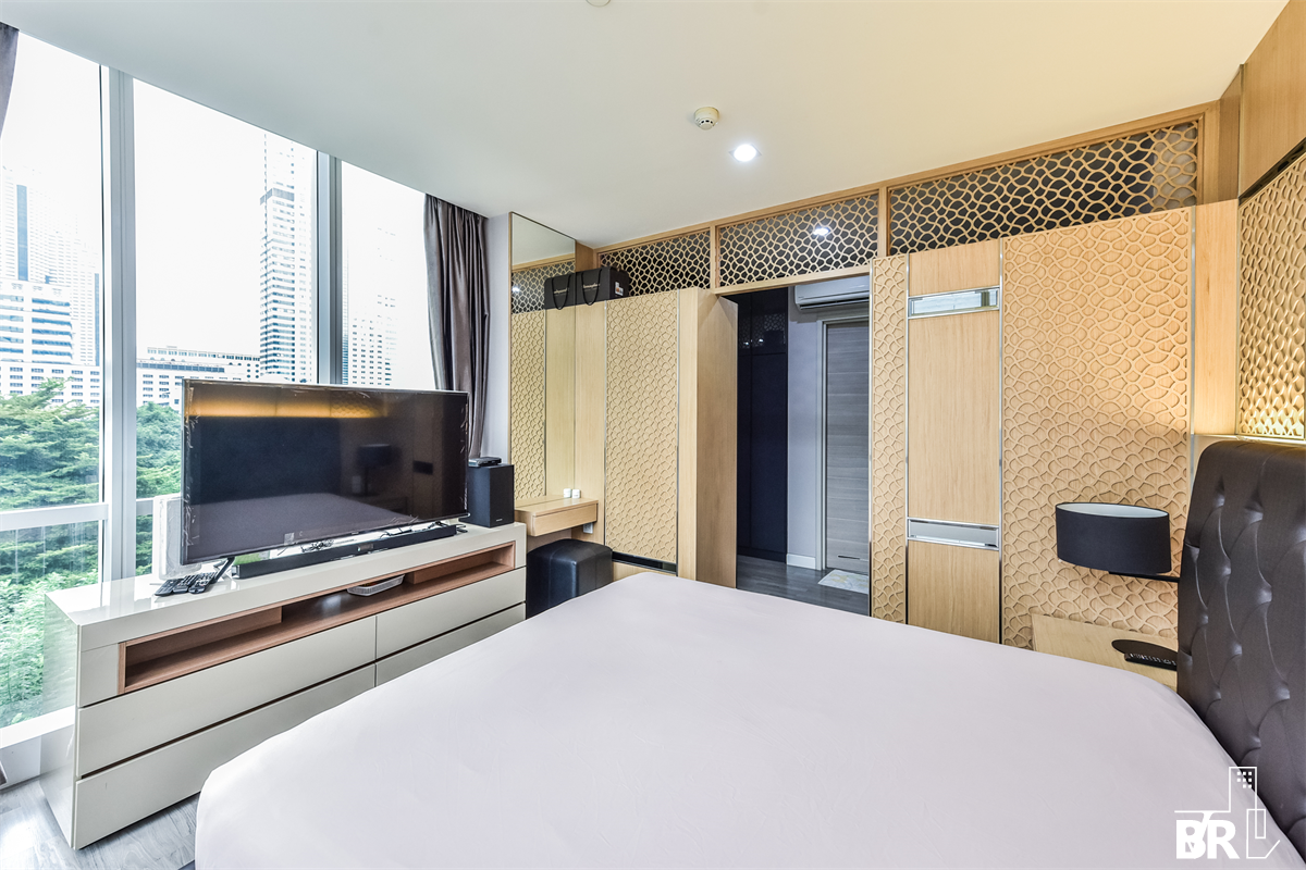 picture The Room Sathorn - TanonPun The Privilege of Luxury in an Economic Hub Location near BTS Surasak - 4/10