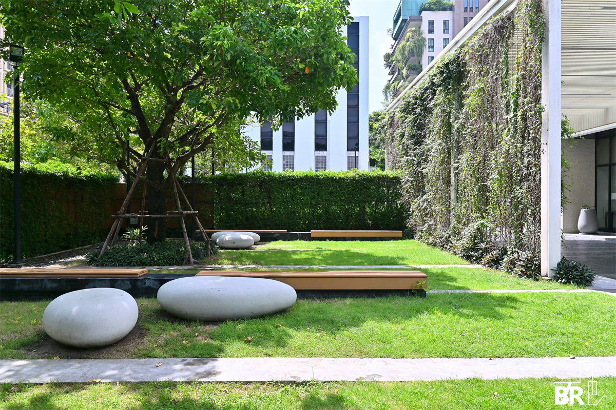 picture Noble Recole near MRT Sukhumvit Station Live the Luxury Style in a High-potential Location - 6/9