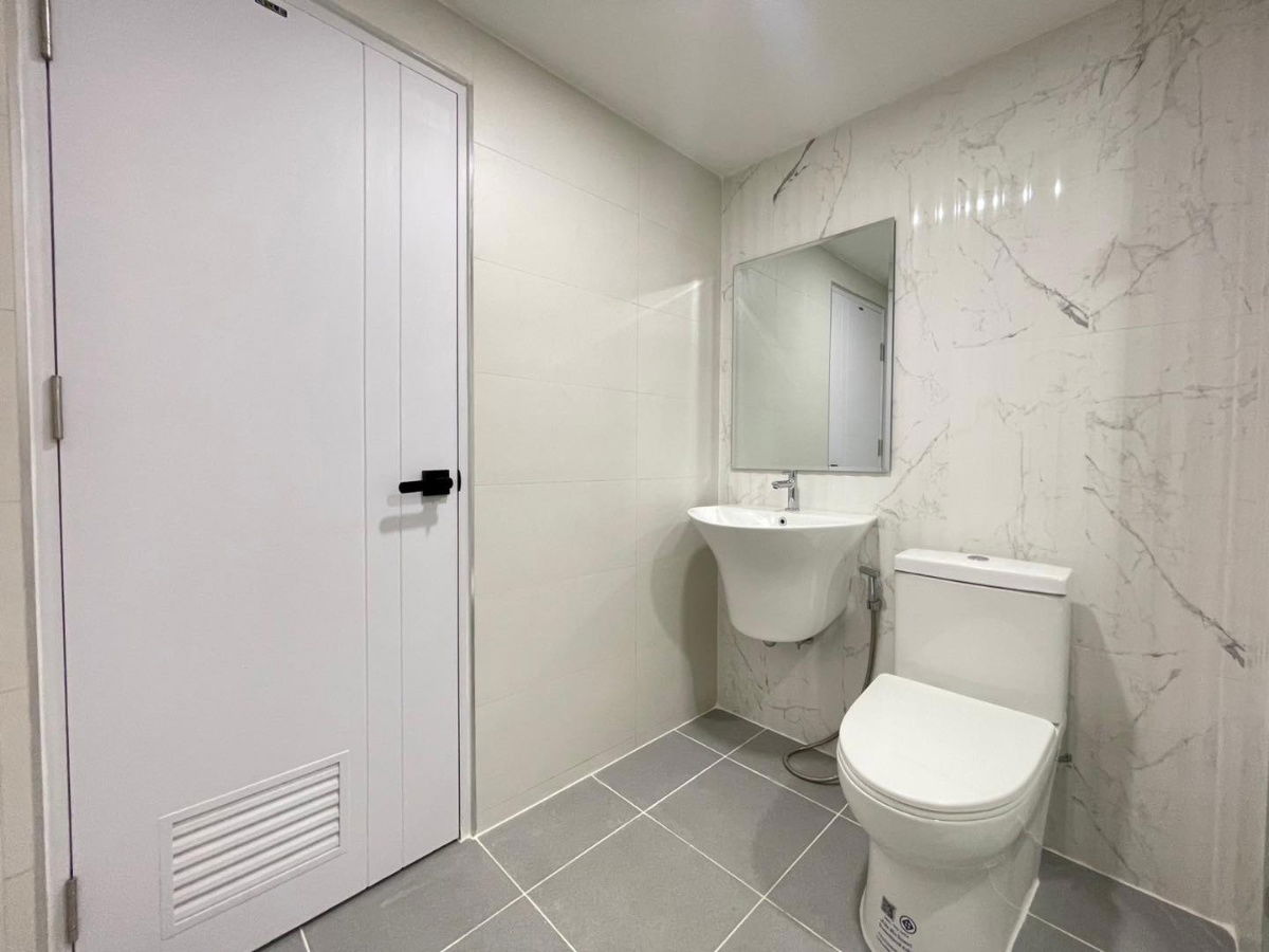picture [For sale] Townhome, newly decorated, ready to move in! ✨ Good location, near BTS Samakkhi Station - 15/72