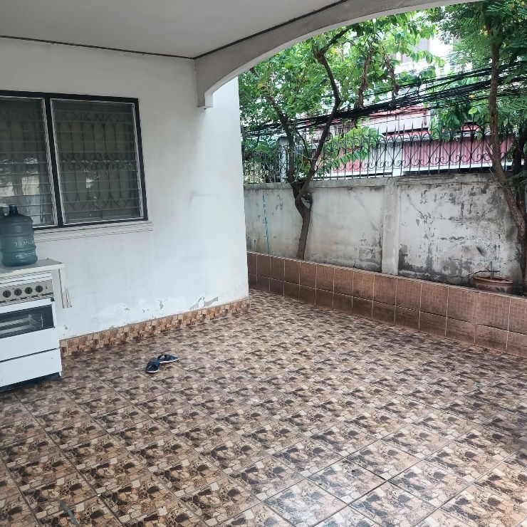 picture 🏡 For sale 3-storey house, central location!
Area 35 sq.w. Soi Ratchada 3 (Chinese Embassy), Soi Yoo Charoen 21 intersection - 3/20