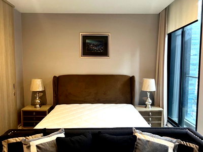 คอนโดให้เช่า : ● Modern style ● ตึก C ชั้น 10+, Type A11 | 1 ห้องนอน 44.89 ตร.ม. | คอนโดมี Skywalk เชื่อมเข้า BTS เพลินจิต, Central Embassy