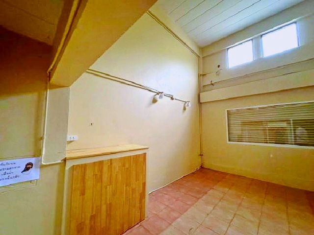 picture Dohome MapTaPhut Rayong 1.4km. Lotus MapTaPhut Rayong 400m. For rent 2 commercial buildings 3-storey - 6/8