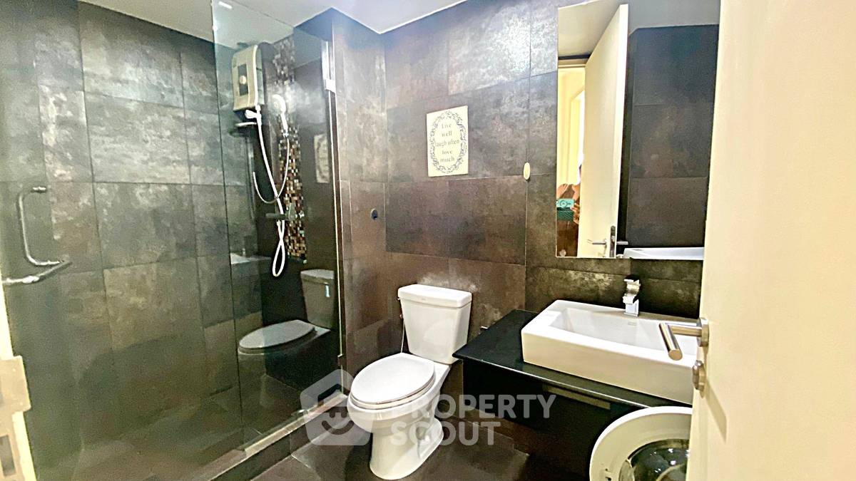 picture 2-BR Condo at Voque Sukhumvit 16 Condominium near MRT Queen Sirikit National Convention Centre (ID 2066357) - 9/10