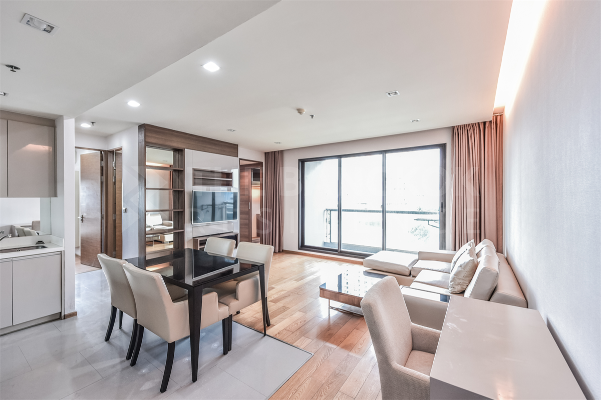 picture The Address Sathorn 12 near BTS Saint Louis Luxury Unit, Ready for You Without the Wait - 8/10