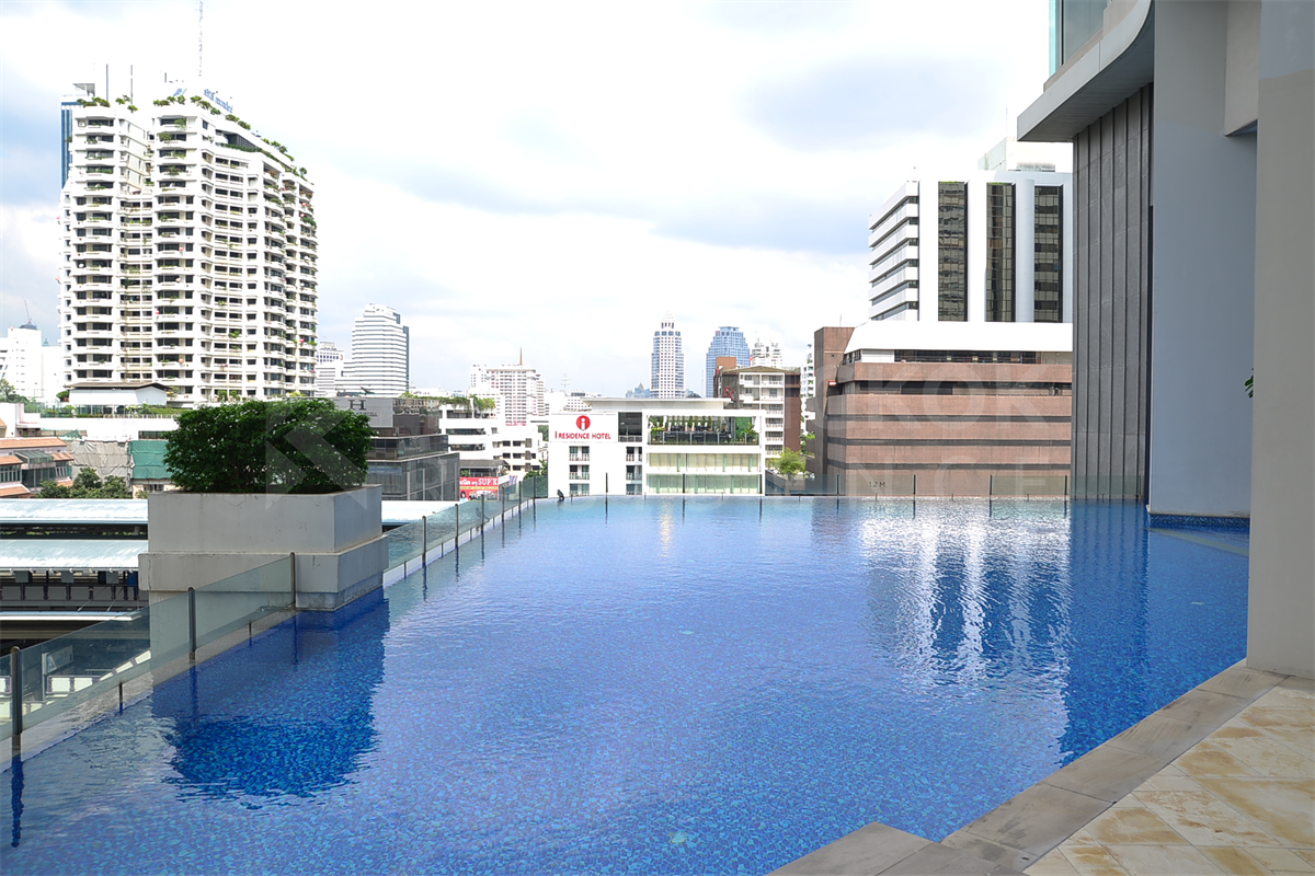 picture The Infinity near BTS Saint Louis Ultimate Luxury Lifestyle with Convenience - 6/9