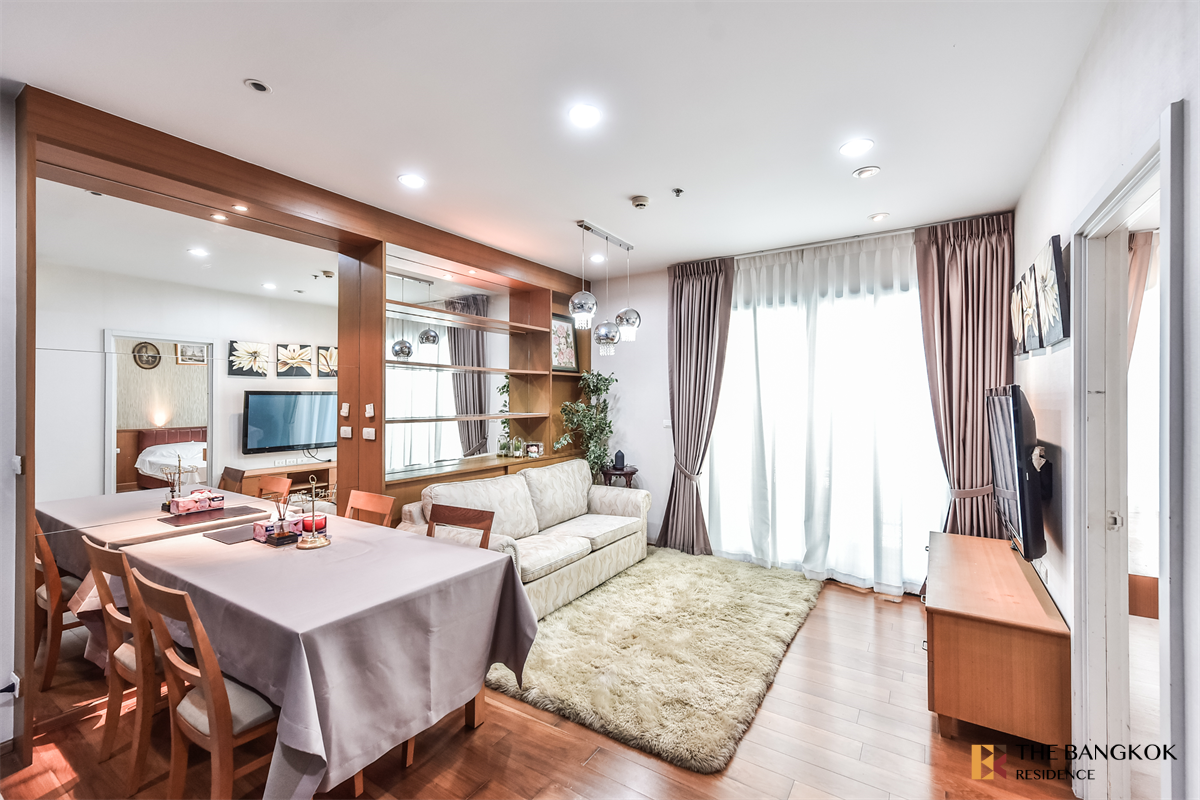 picture The Vertical Aree Luxury Condo Ready to Move-in at the Best Location near BTS Ari - 6/10
