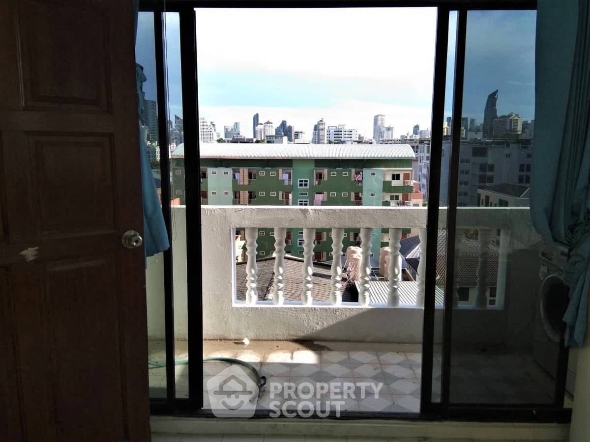 รูป คอนโด 2-ห้องนอน ที่ เจซี ทาวเวอร์ ทองหล่อ ใกล้ พร้อมพงษ์ (ID 820234) - รูปที่ 10/17