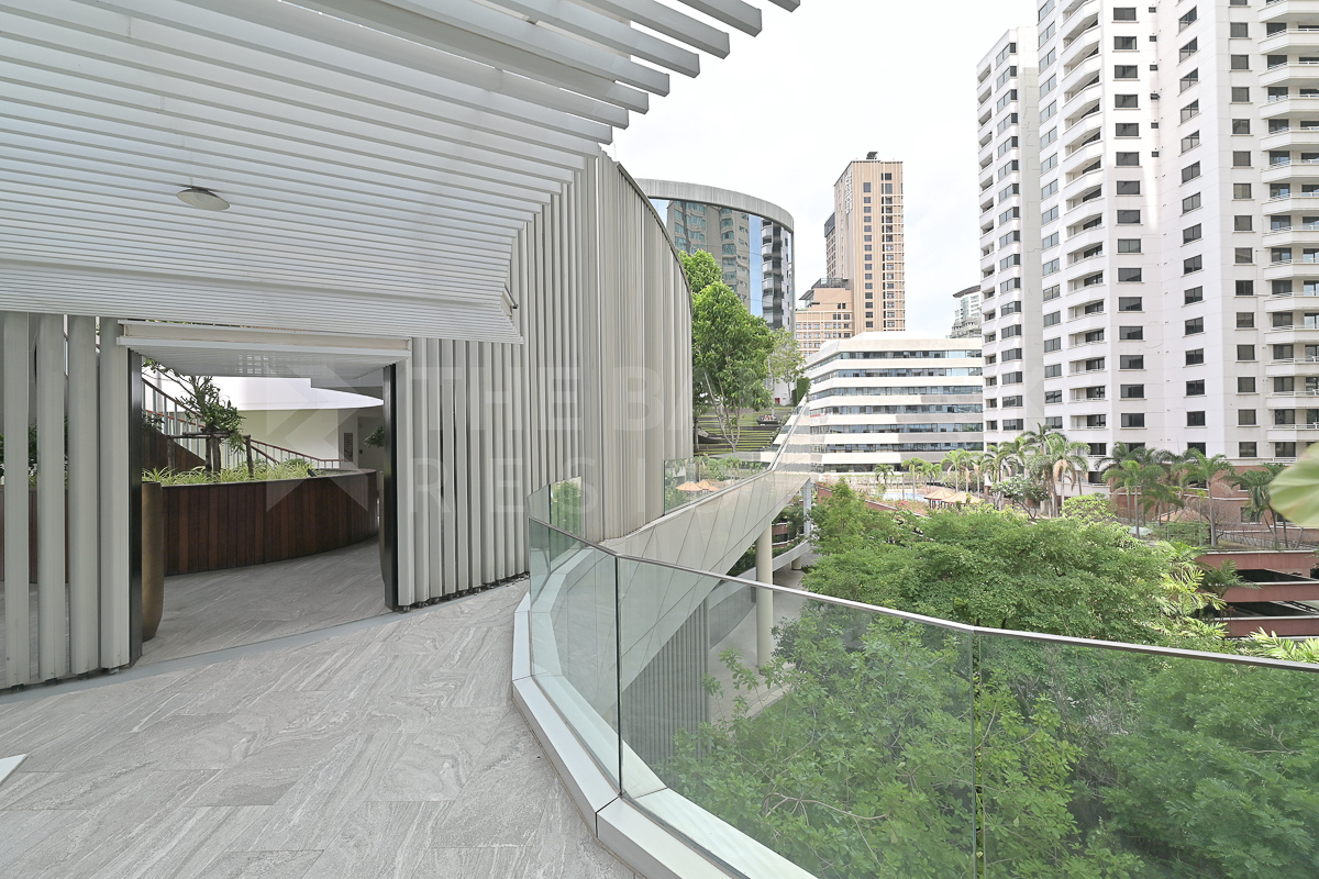 picture The Privilege of Luxury in an Economic Hub Location Magnolias Ratchadamri Boulevard near BTS Ratchadamri - 3/9