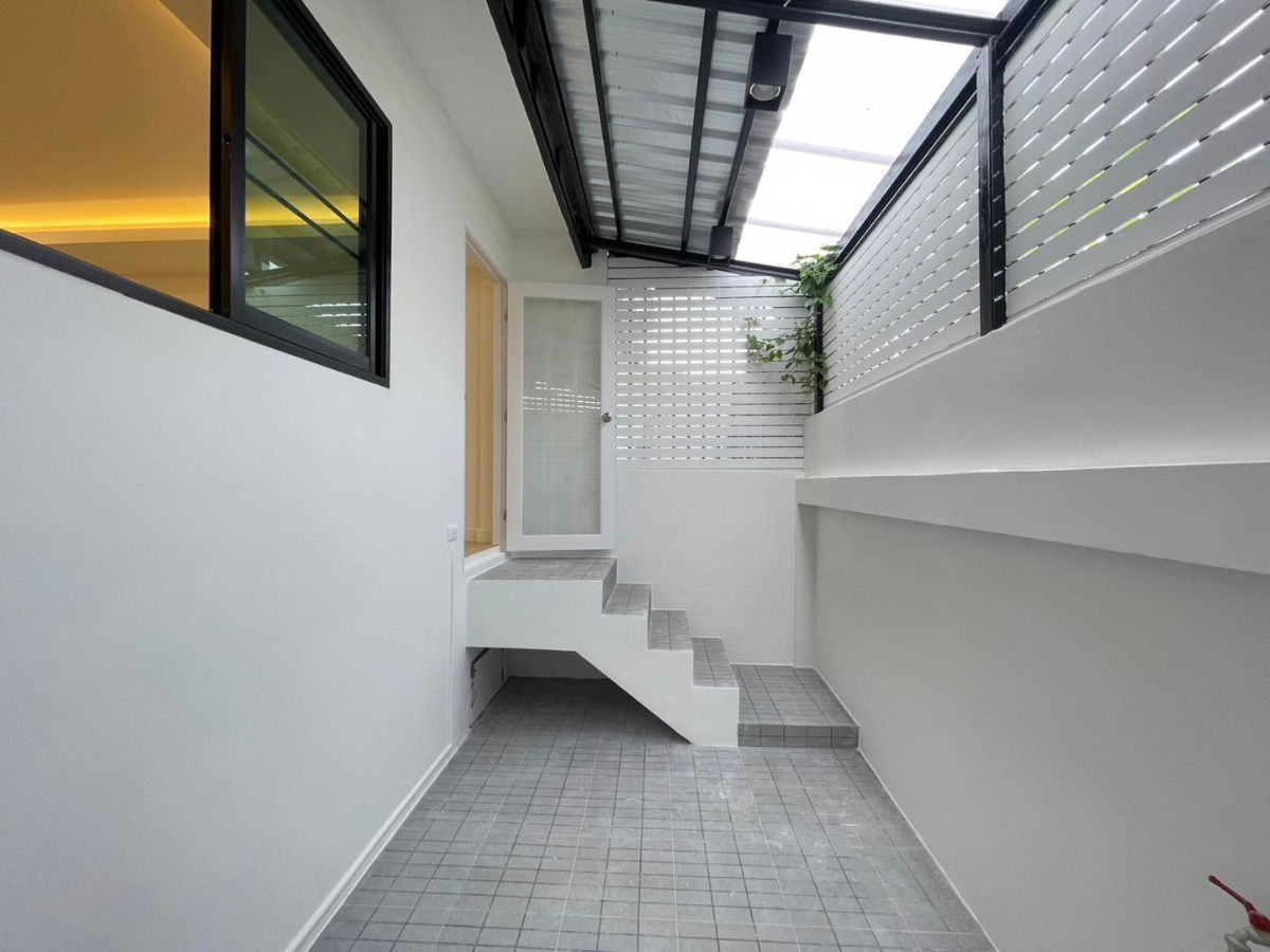 picture [For sale] Townhome, newly decorated, ready to move in! ✨ Good location, near BTS Samakkhi Station - 39/72